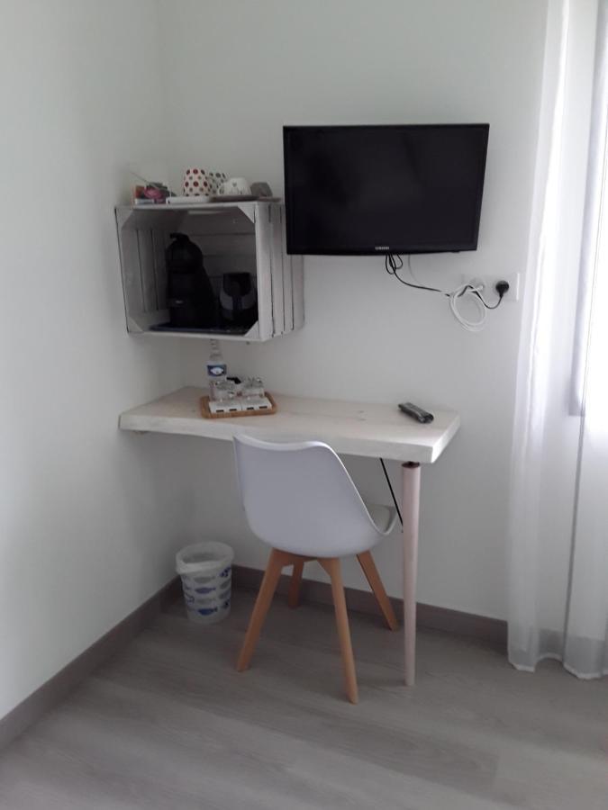 Chambre D'Hotes Les Iris A Mios Sur Le Bassin D'Arcachon Екстериор снимка